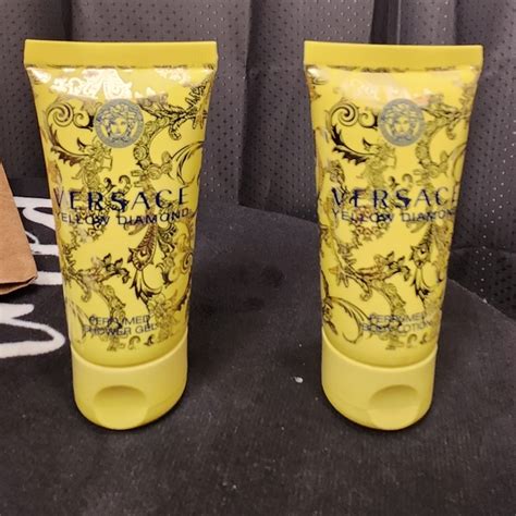 versace yellow diamond 1.7 oz|Versace Yellow Diamond body wash.